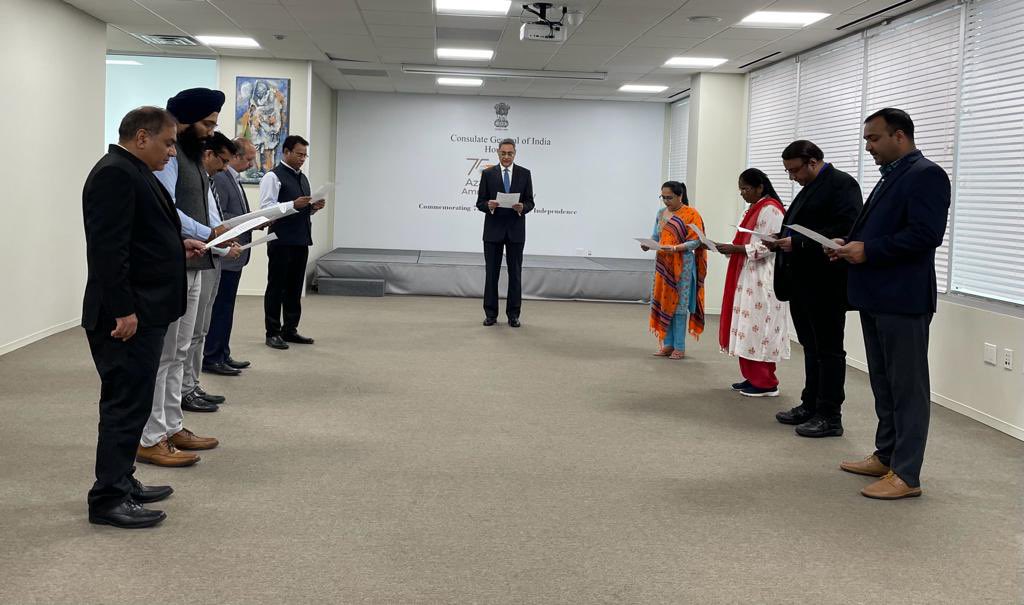 Consul General administered the Rashtriya Ekta Diwas pledge to the Consulate officials on the occasion of Rashtriya Ekta Diwas 2022 ,31 October 2022
