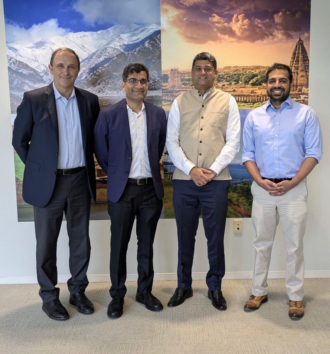 Consul General met with Waaree CEO Dr Amit Paithankar and COO Mr Gordon Binser.