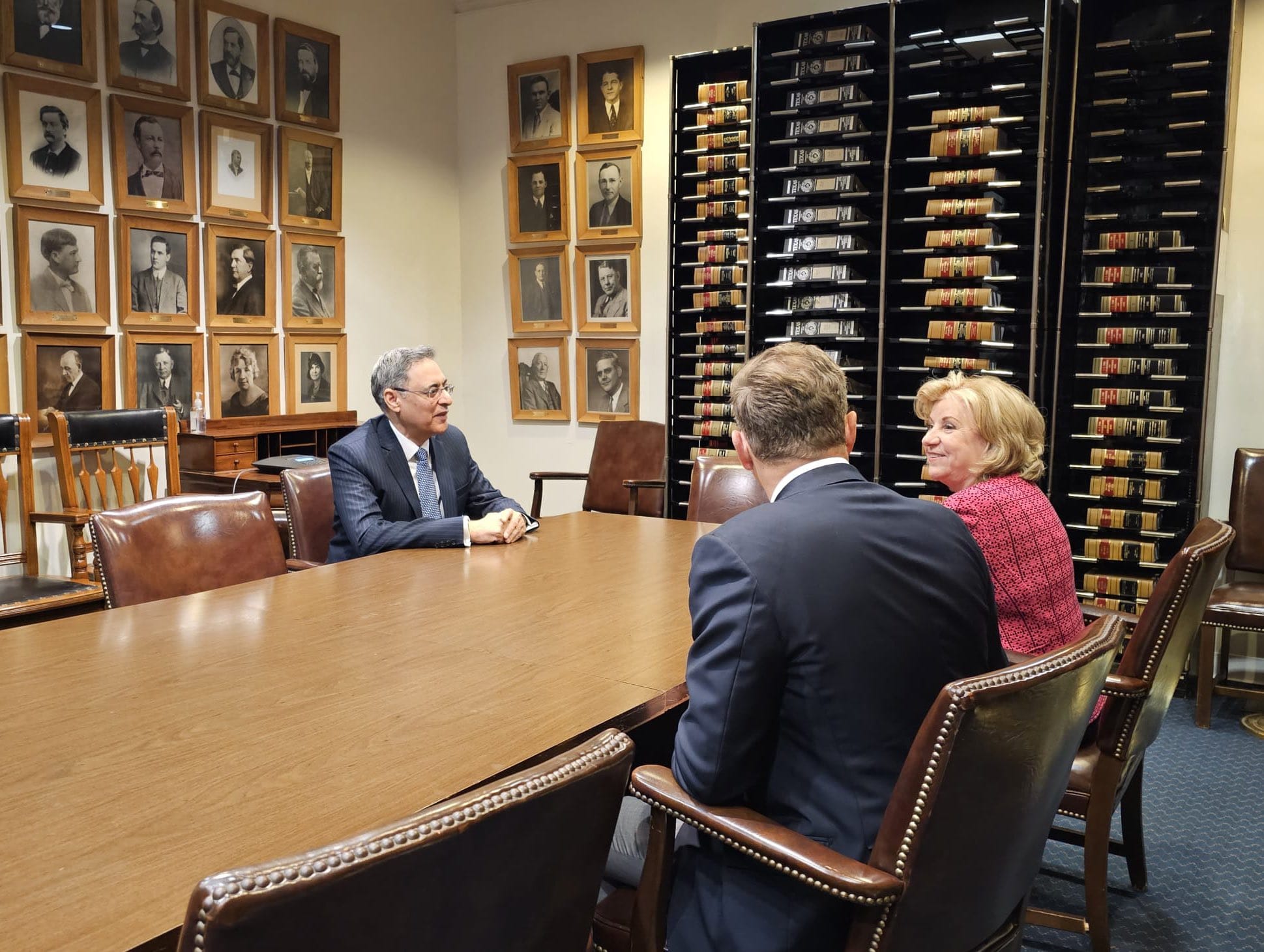 Consul General met Texas Secretary of State Jane Nelson on May 11,2023