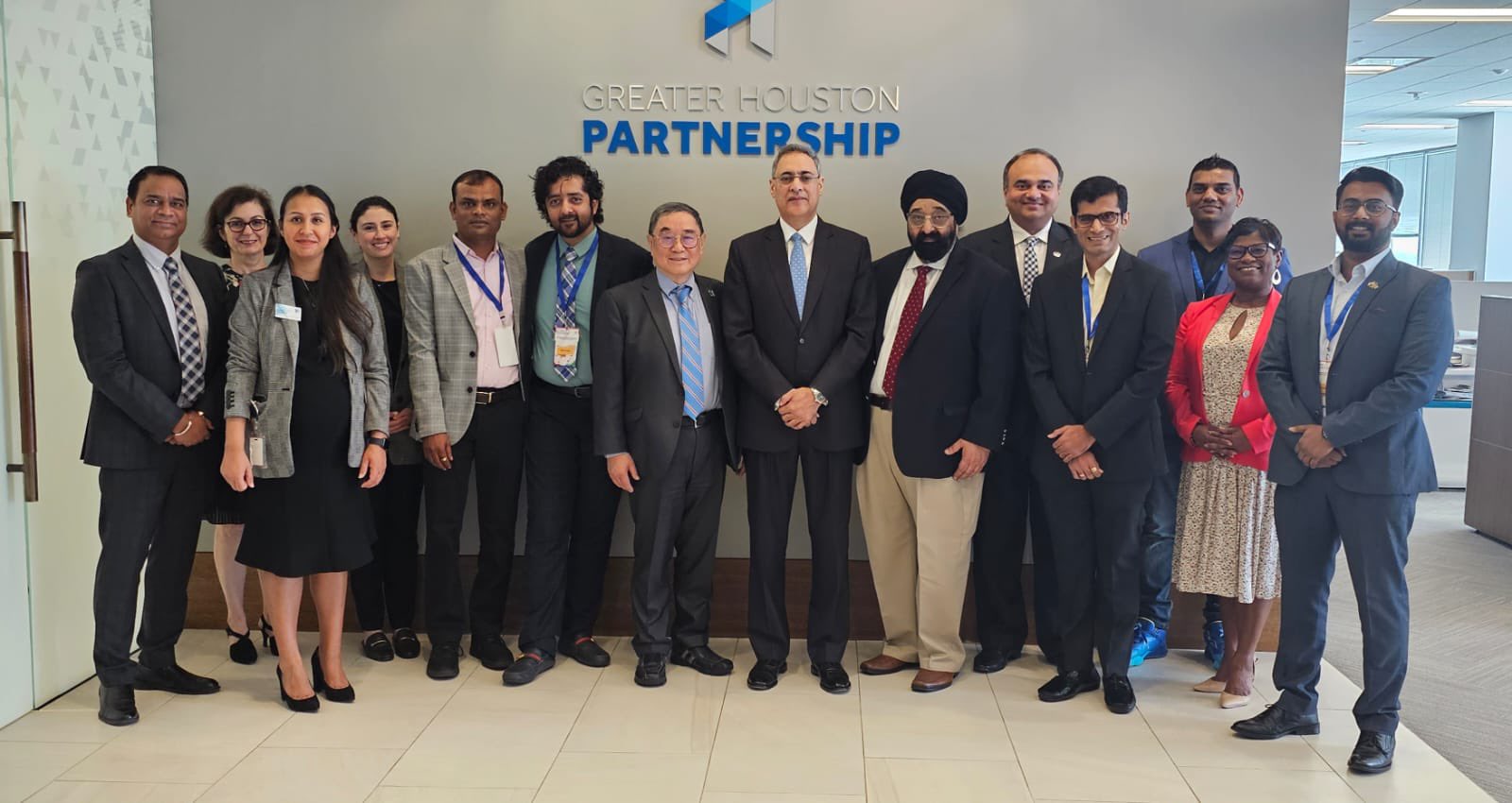 Consul General participated in the interaction with visiting delegation of IACC India organized by the IACCGHouston in partnership with GHPartnership on April 25,2023