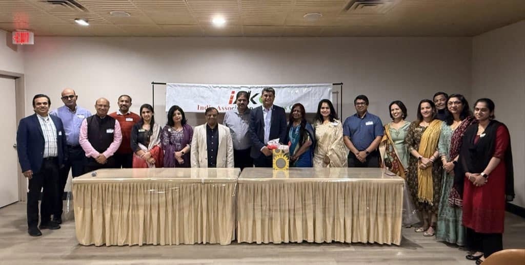 Consul General interacted with members of the Indian-American community  of Kansas.