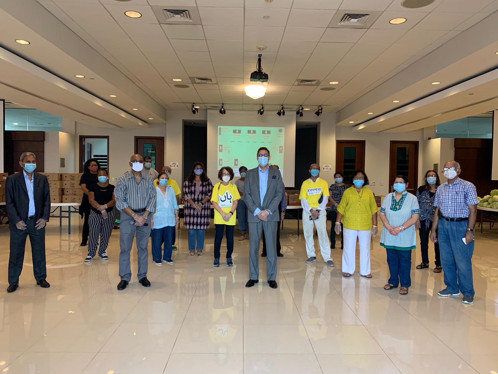 Consul General participated in the food distribution drive organized by India House on September 09,2020