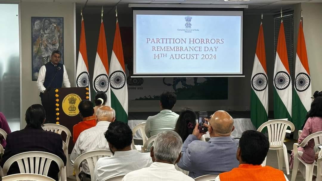 To mark the #PartitionHorrorsRemembranceDay a solemn event was organised at the Consulate with display of a digital exhibition remembering the pain and suffering of those affected by Partition. Political commentator Ms. Sunanda Vashisht moderated a discussion with Mr. Kiran Chukkapalli, Founder of Think Peace Organization.
On 15 August 2024