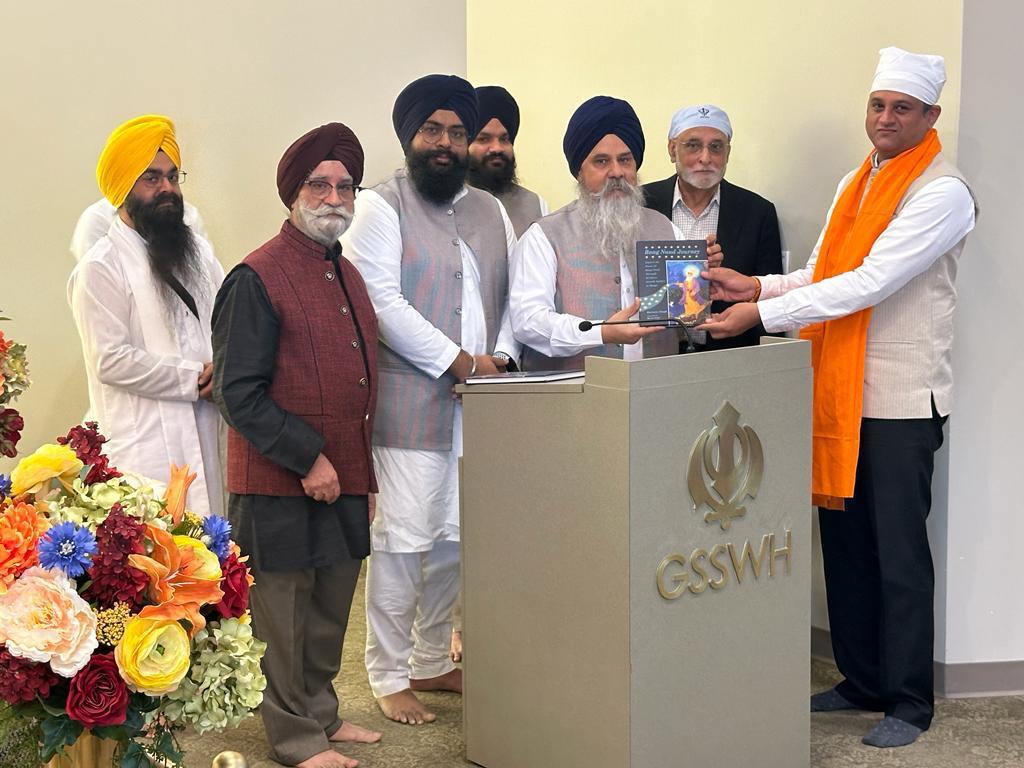 Consul General participated in the Kirtan by renowned Gurmat Sangeet Scholar Dr. Gurnam Singh and Celebrations at the Gurdwara Sahib of Southwest Houston on the eve of 554th Birth Anniversary of Guru Nanak Dev Ji on November 26, 2023