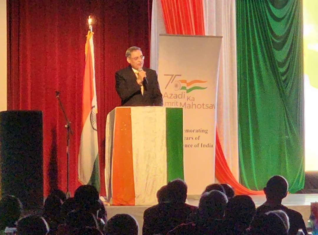 Consul General interacted with members of the vibrant Indian American community at the event organized to celebrate Azadi Ka Amrit Mahotsav in Dallas on 19 November 2022